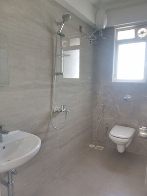Bathroom in 3.5 BHK Apartment at Hiranandani Adalia A, Powai – for Rent