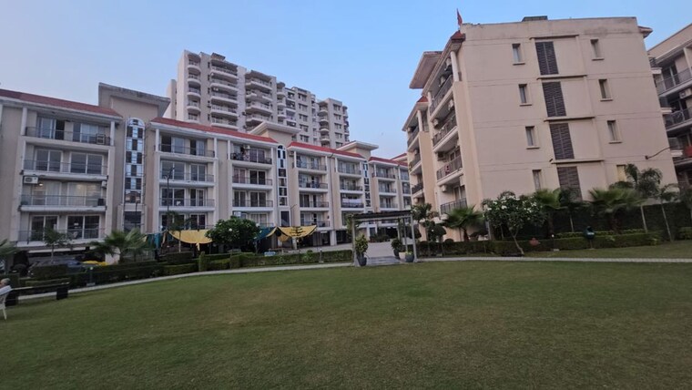 Exterior View, maxxus-elanza 3 Bedroom 1755 Sq.Ft. Apartment In International Airport Road Zirakpur 10347104