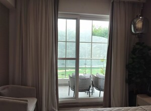 Room in 3 BHK Apartment at Ivory County, Sector 115 – for Sale