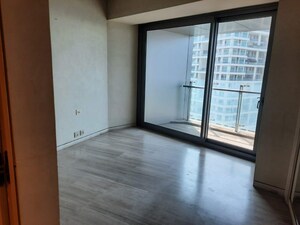 Room in 4 BHK Apartment at Lodha World View, Worli – for Rent