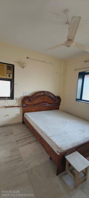 Bedroom in 1 BHK Apartment at Andheri East – for Rent