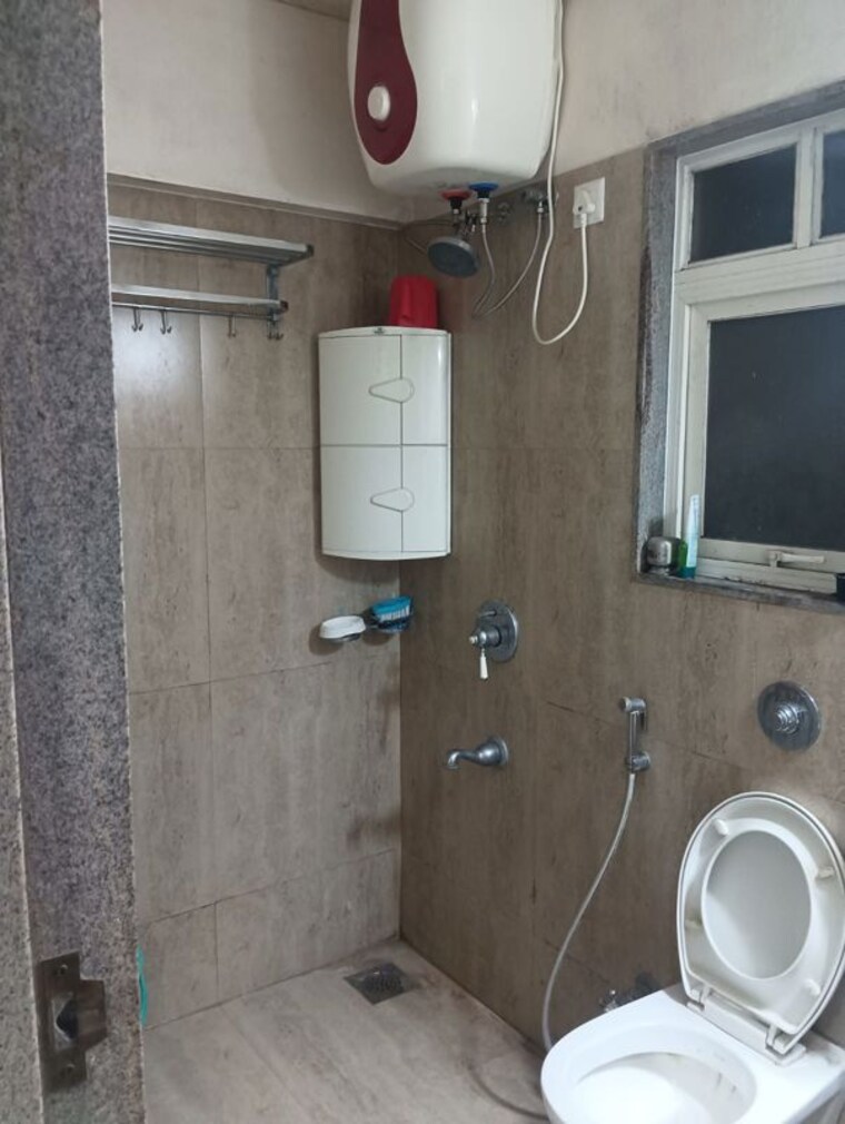 Bathroom, puraniks-aldea-espanola-phase-5 2 Bedroom 768 Sq.Ft. Apartment In Baner Pune 10347172