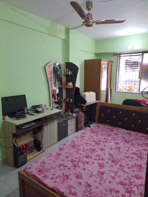 Bedroom in 1 BHK Apartment at Guruwar Peth – for Sale