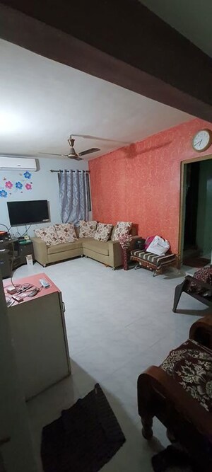 Living Room in 1 BHK Apartment at Guruwar Peth – for Sale