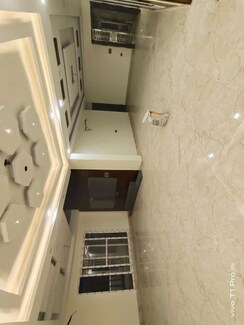 3 BHK + Pooja Room,Servant Room,Study Room,Extra Room,Basement,Store Room Builder Floor For Sale in Green Fields Colony