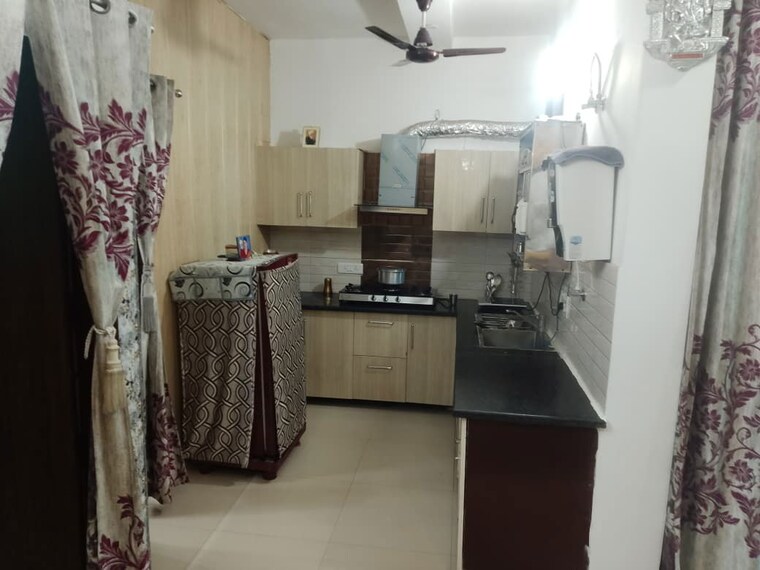 Kitchen, guru-nanak-enclave 2 Bedroom 1000 Sq.Ft. Builder Floor In Dhakoli Zirakpur 10314896