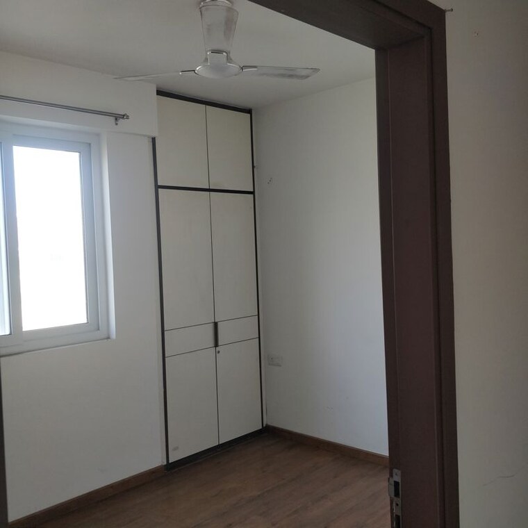 Room, dlf-alameda-independent-floors 3 Bedroom 1400 Sq.Ft. Builder Floor In Sector 73 Gurgaon 10347130