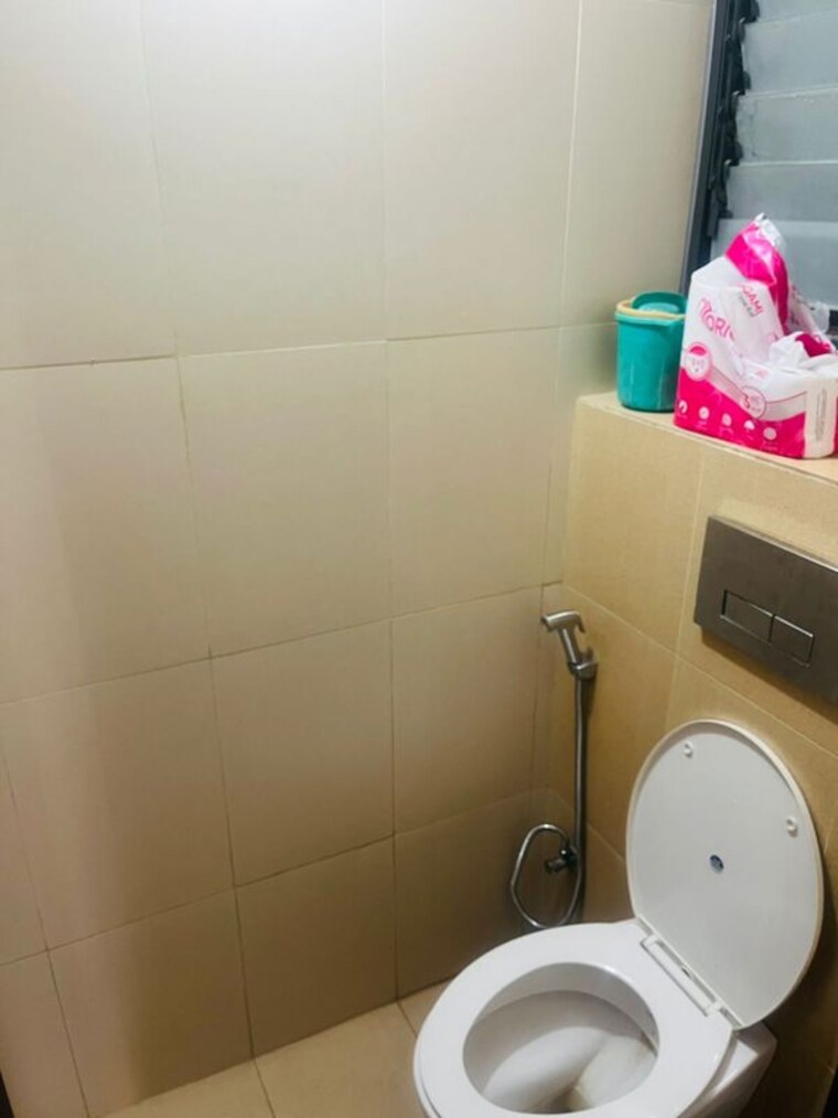 Bathroom, shapoorji-pallonji-joyville-hinjewadi 1 Bedroom 450 Sq.Ft. Apartment In Hinjewadi Pune 10347215