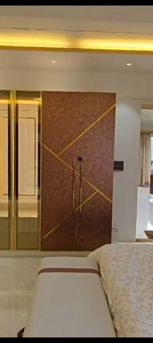 Staircase in 4 BHK Villa at Shalimar Paradise, Faizabad Road – for Sale