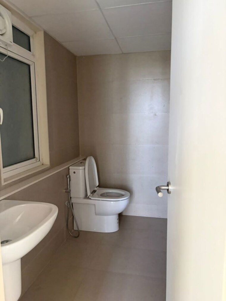 Bathroom, tata-serein 2 Bedroom 680 Sq.Ft. Apartment In Pokhran Road No Two Thane 10347242