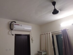 Building Lobby in 3 BHK Apartment at Cybercity Rainbow Vistas Rock Gardens, Hi Tech City – for Sale