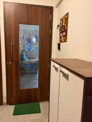 Room in 2 BHK Apartment at Yashada Splendid Lakeview, Pashan – for Rent