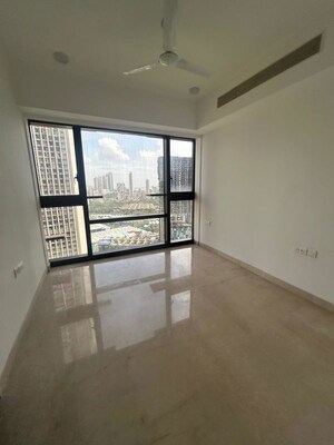 Room in 3 BHK Apartment at Lodha World View, Worli – for Rent