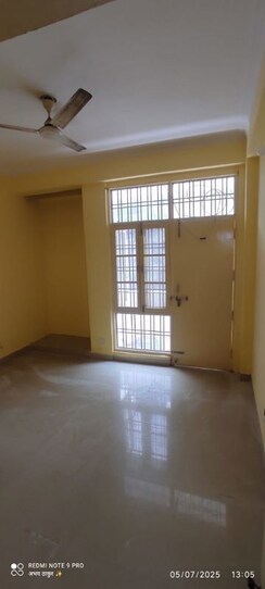 2 BHK + Extra Room Apartment For Sale in Parsvnath Royale Floors