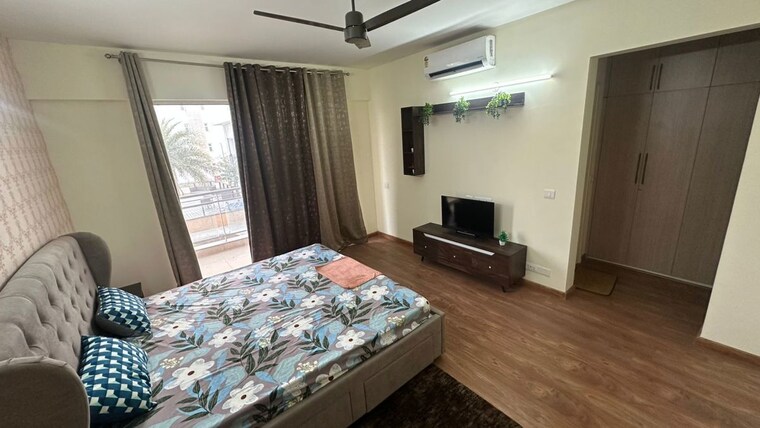 Bedroom, godrej-windsor 4 Bedroom 2276 Sq.Ft. Apartment In Sector 27 Yamuna Expressway Greater Noida 10347266