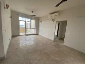 2.5 BHK Apartment For Rent in Ireo The Corridors, Sector 67a