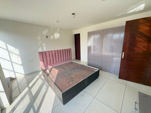 Bedroom in 3 BHK Builder Floor at Sector 21 – for Rent