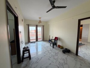 Room in 3 BHK Apartment at CBR Sarasthira, Kr Puram – for Rent