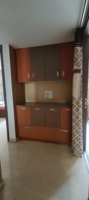 Furnished Amenities in 3 BHK Apartment at One Hiranandani Park, Ghodbunder Road – for Rent