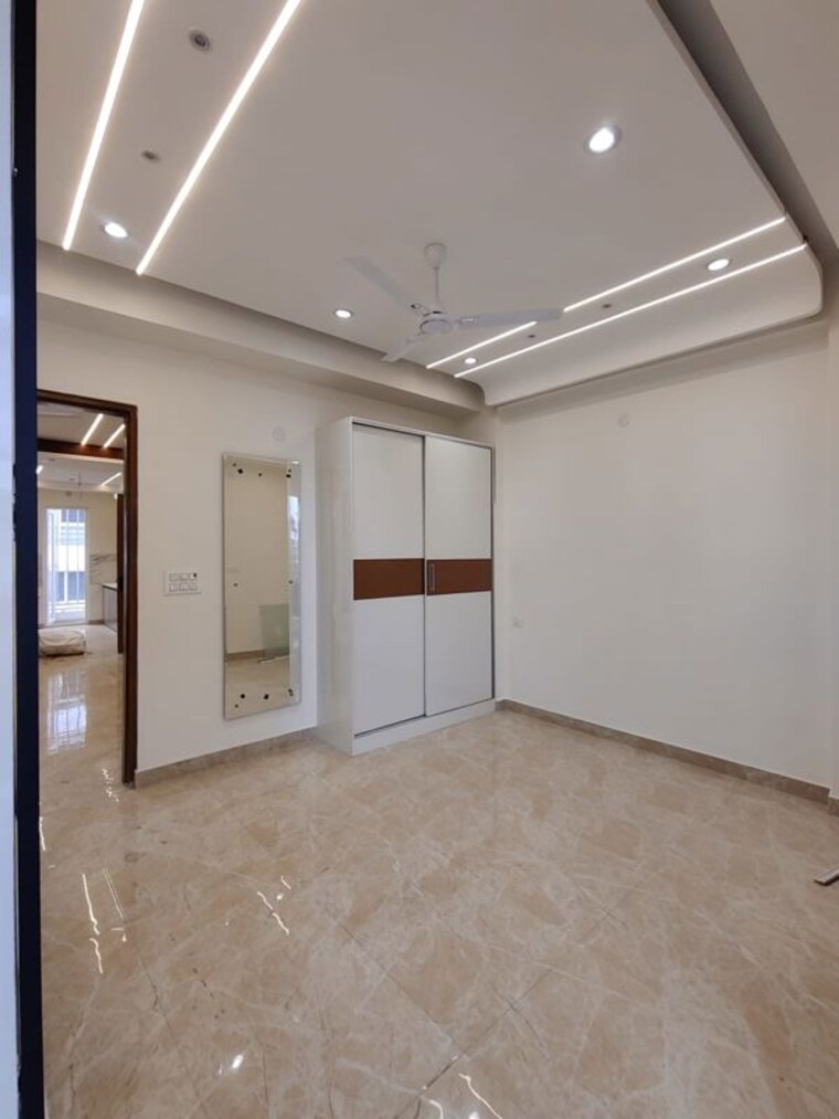 Room, shimla bypass road 3 Bedroom 1800 Sq.Ft. Builder Floor In Shimla Bypass Road Dehradun 10347327