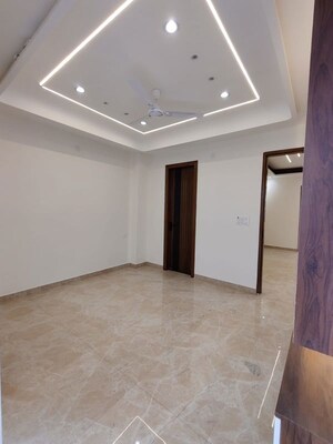 Room in 3 BHK Builder Floor at Shimla Bypass Road – for Sale