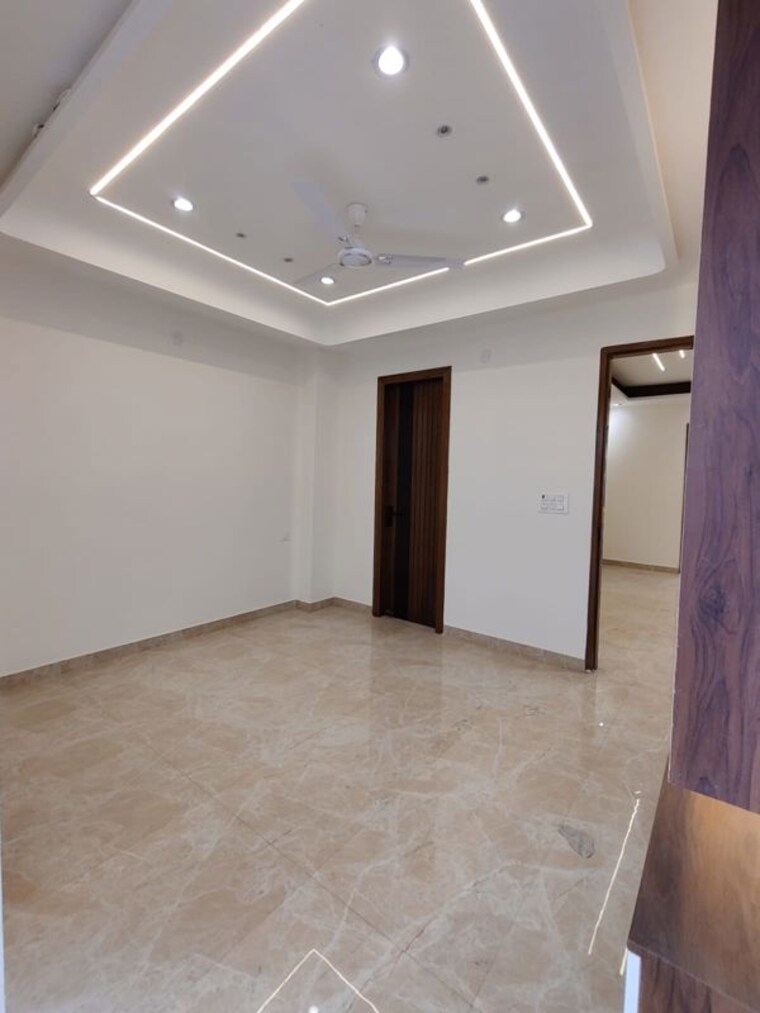 Room, shimla bypass road 3 Bedroom 1800 Sq.Ft. Builder Floor In Shimla Bypass Road Dehradun 10347327
