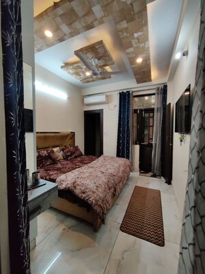 Bedroom in 2 BHK Builder Floor at Shimla Bypass Road – for Sale