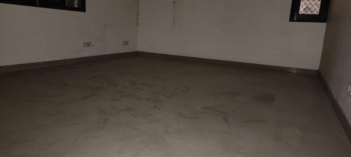 3 BHK + Pooja Room,Servant Room,Store Room 2500 Sq.Ft. Apartment in Vijayant Enclave