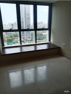 3 BHK Apartment For Sale in Oberoi Realty Esquire