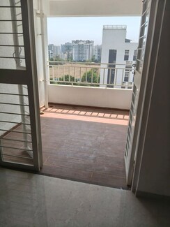 2 BHK + Pooja Room Apartment For Rent in Alliance Nisarg