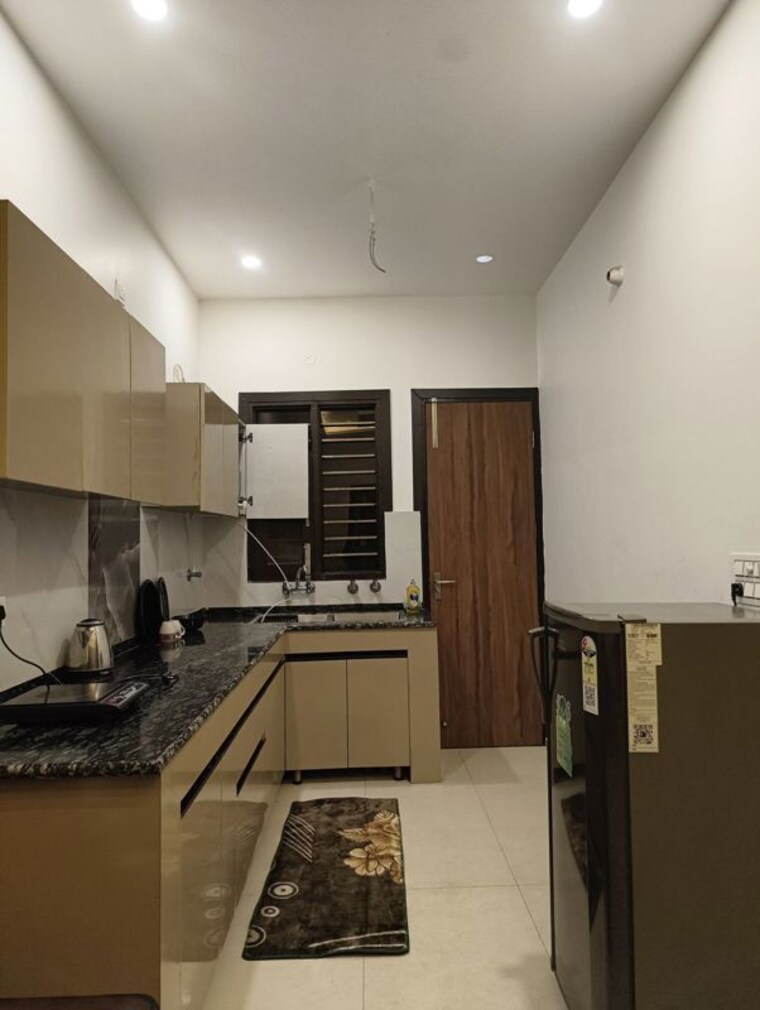 Kitchen, awho-harbhajan-vihar 2 Bedroom 500 Sq.Ft. Apartment In Mohali Sector 114 Chandigarh 10347426
