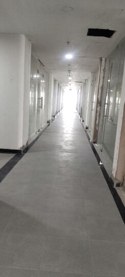 Office Space For Rent in Omaxe Sun