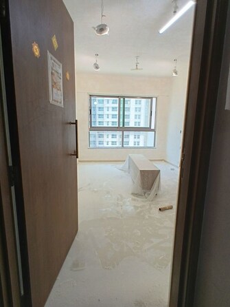 1 BHK 450 Sq.Ft. Apartment in Kalpataru Immensa B