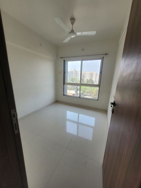 2 BHK 915 Sq.Ft. Apartment in Rucha Stature