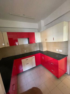 Kitchen in 3.5 BHK Apartment at BPTP Park Grandeura, Sector 82 – for Sale