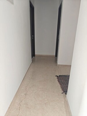 Room in 4 BHK Apartment at Kolte Patil 24K Stargaze, Bavdhan – for Rent