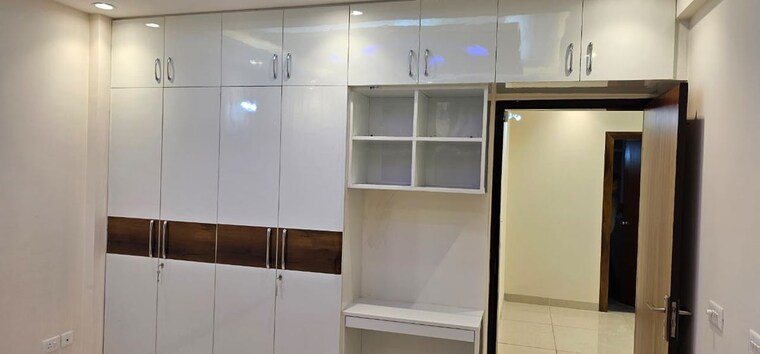 Bathroom, landmark-kunjeans-height 3.5 Bedroom 2190 Sq.Ft. Apartment In Sector 88 Faridabad 10347537