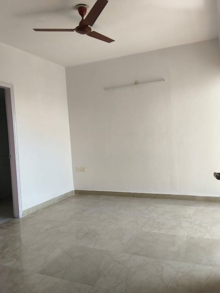 Room, eros-sampoornam-iii 2.5 Bedroom 1160 Sq.Ft. Apartment In Sector 2 Greater Noida Greater Noida 10347547