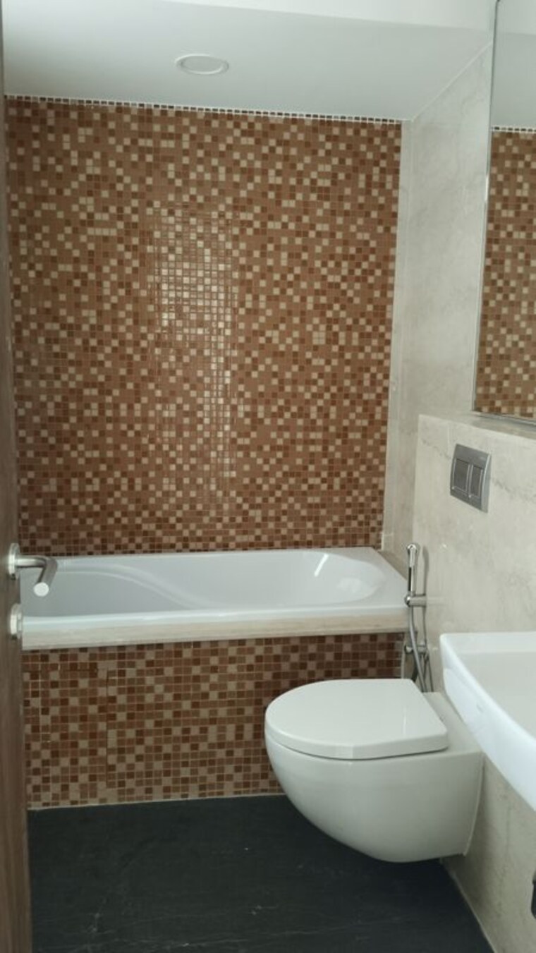 Bathroom, pandurang wadi 3 Bedroom 1334 Sq.Ft. Apartment In Pandurang Wadi Mumbai 10347528