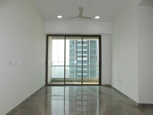 Room in 2 BHK Apartment at Prestige Jasdan Classic, Mahalaxmi – for Rent