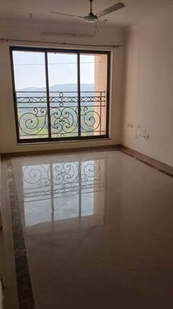 2 BHK + Extra Room Apartment For Sale in Raheja Acropolis