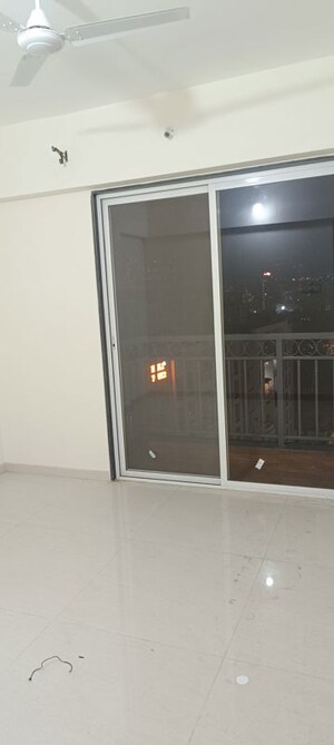 Room in 3 BHK Apartment at Bokhara Orient Hill View, Mohammadwadi – for Rent