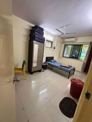 Living Room in  Pg at Manpada – for Rent