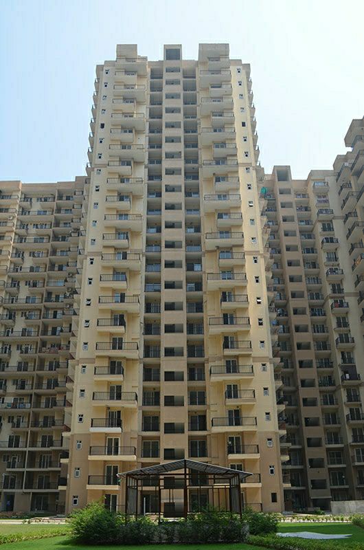 2 BHK 880 Sq.Ft. Apartment in La Residentia