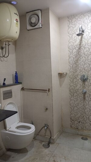 Bathroom in 3 BHK Builder Floor at Old Rajinder Nagar – for Rent