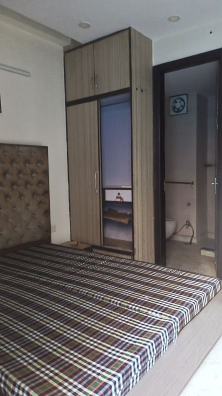 Bedroom, old rajinder nagar 3 Bedroom 820 Sq.Ft. Builder Floor In Old Rajinder Nagar Delhi 10347587