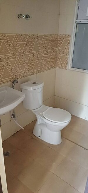 Bathroom in 2 BHK Apartment at Amrapali Golf Homes, Sector 4 Greater Noida – for Rent