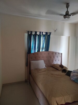 Bedroom in 2 BHK Apartment at Raheja Vistas Phase 1, Mohammadwadi – for Rent