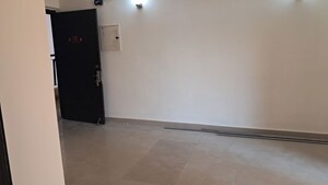 Room in 4 BHK Apartment at Sector 76 – for Rent