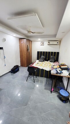 1 Rk+ Pooja Room Builder Floor For Rent in Freedom Fighters Enclave